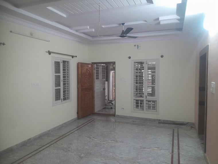 Room, nri layout 2 Bedroom 1200 Sq.Ft. Builder Floor In Nri Layout Bangalore 9435834