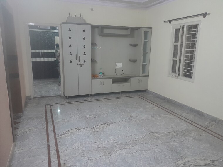 Room, nri layout 2 Bedroom 1200 Sq.Ft. Builder Floor In Nri Layout Bangalore 9435834