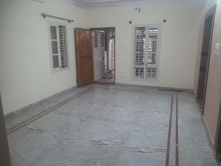 Room, nri layout 2 Bedroom 1200 Sq.Ft. Builder Floor In Nri Layout Bangalore 9435834