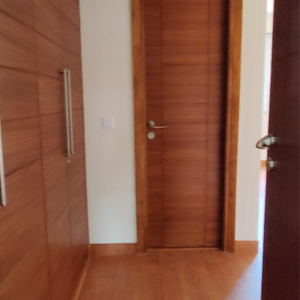 Room in 3 BHK Builder Floor at Auram Floor, South City 2 – for Rent