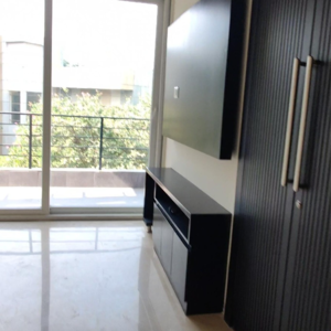 Balcony in 3 BHK Builder Floor at Auram Floor, South City 2 – for Rent