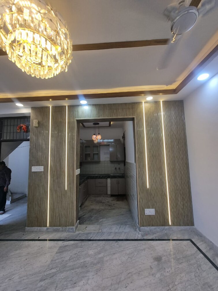 Living Room, sector 37 3 Bedroom 200 Sq.Ft. Builder Floor In Sector 37 Faridabad 9435889