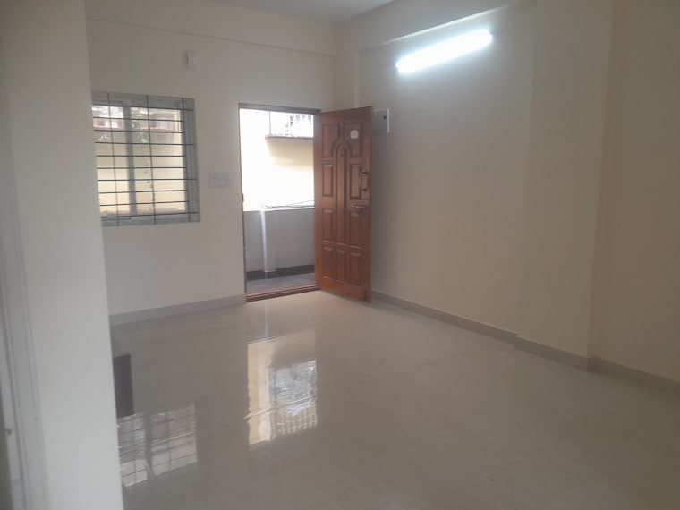 Room, nri layout 2 Bedroom 1200 Sq.Ft. Apartment In Nri Layout Bangalore 9435918