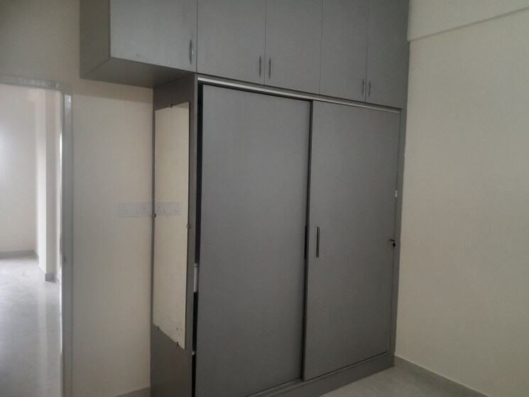 Room, nri layout 2 Bedroom 1200 Sq.Ft. Apartment In Nri Layout Bangalore 9435918
