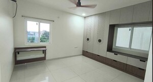 Room in 3 BHK Apartment at Honer Aquantis, Gopanpally – for Rent
