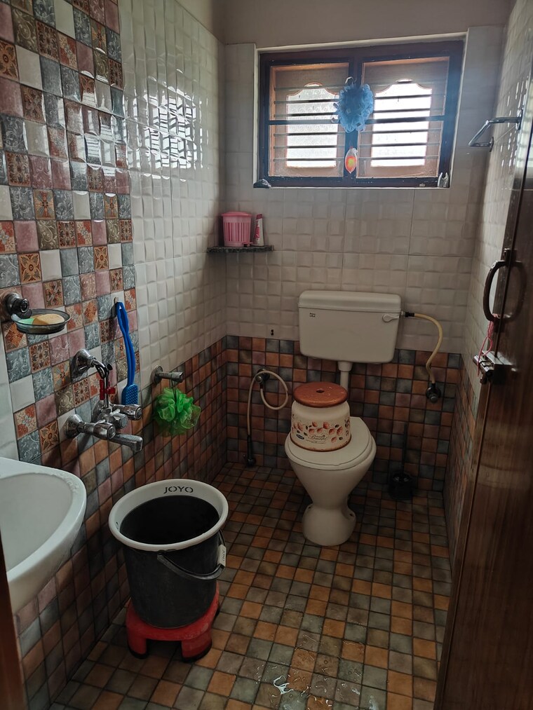 Bathroom, nri layout 2 Bedroom 1200 Sq.Ft. Independent House In Nri Layout Bangalore 9435953