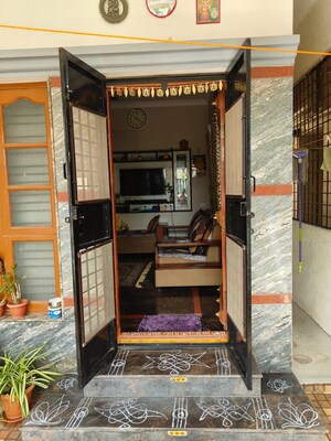 2 BHK Independent House – Exterior View View at Nri Layout - for Rent