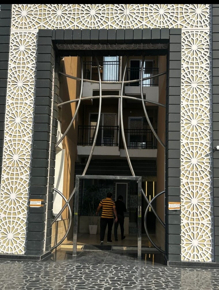 Exterior View, shahpur bamheta 3 Bedroom 1375 Sq.Ft. Apartment In Shahpur Bamheta Ghaziabad 9435983