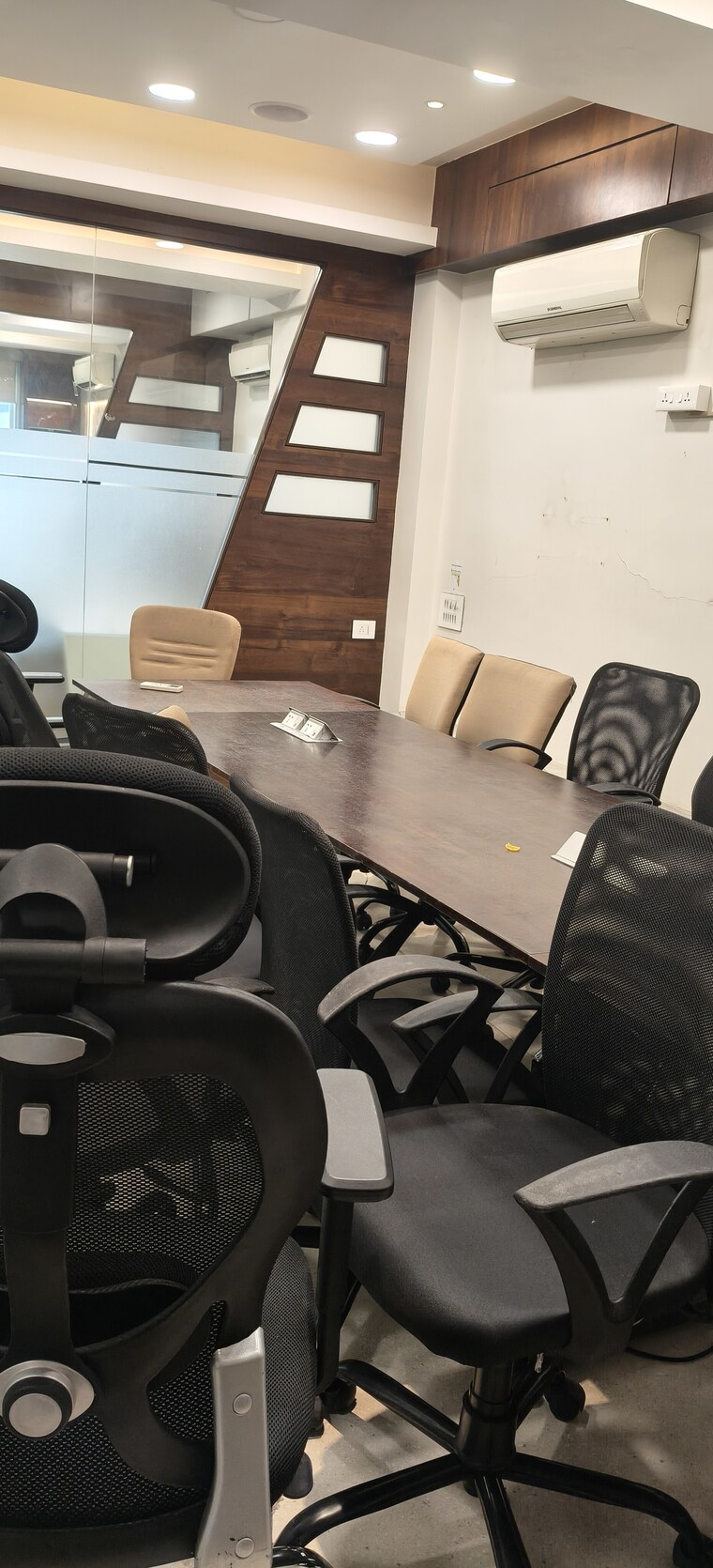 Team Area, bsel-tech-park Commercial Office Space 2600 Sq.Ft. In Vashi Sector 30a Navi Mumbai 9436023