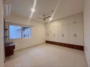 Bathroom in 3 BHK Apartment at Prestige Beverly Hills, Kokapet – for Rent