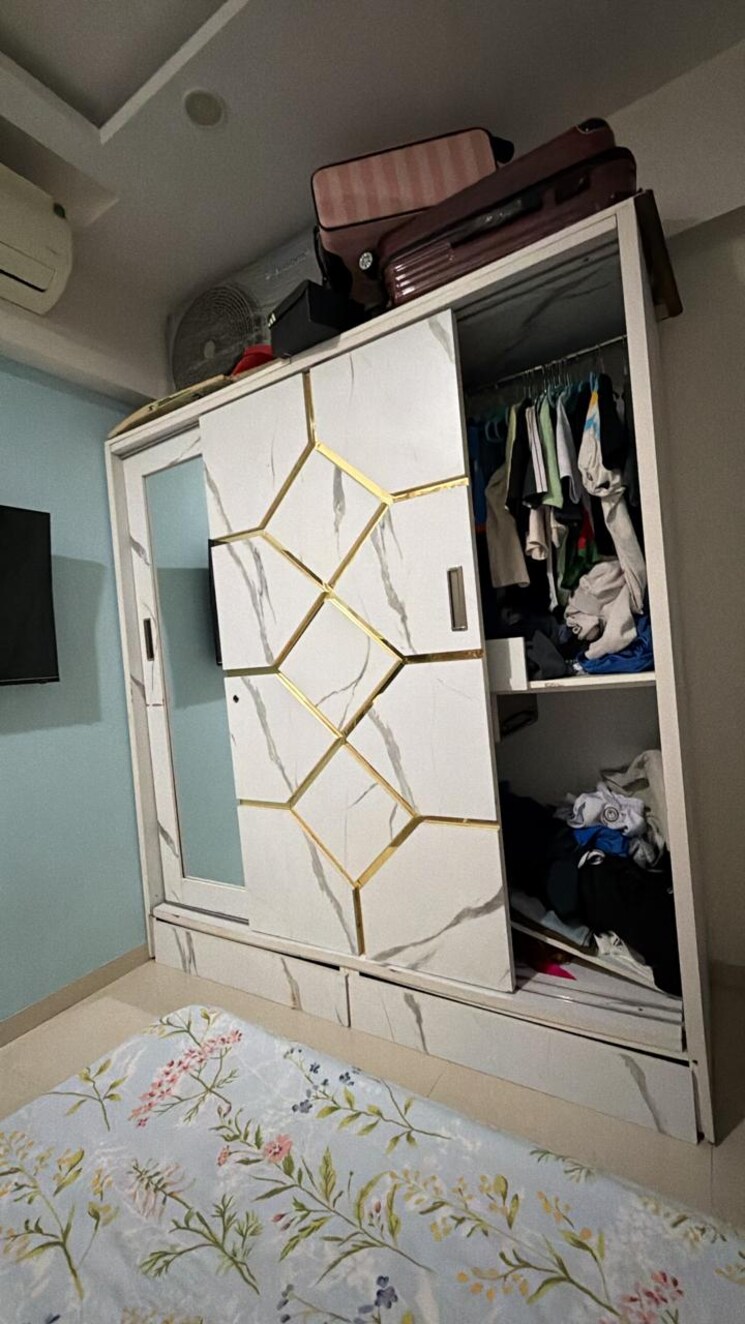 Balcony, raj-paradise-b-wing-chs-ltd 2 Bedroom 902 Sq.Ft. Apartment In Andheri East Mumbai 9436042