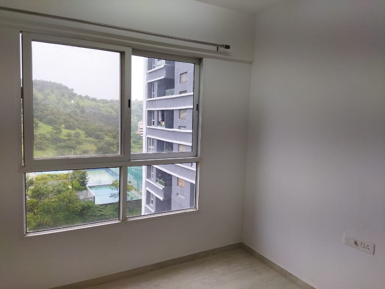2 BHK + Pooja Room Apartment For Rent in Mittal High Mont