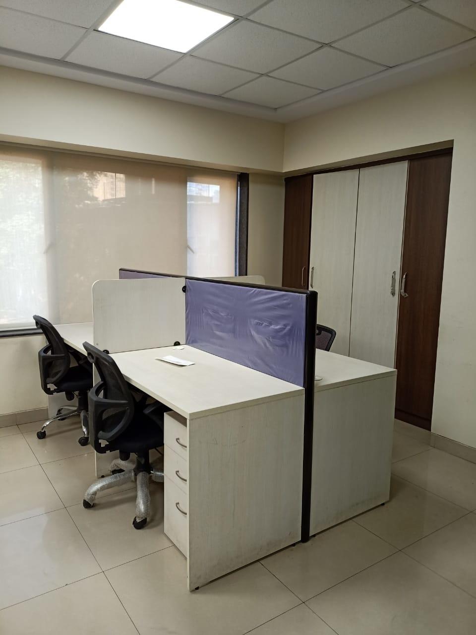 Office Space For Rent in Ready To Move
