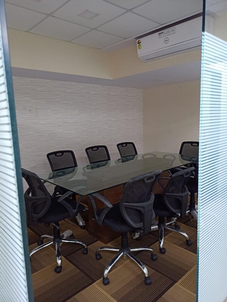 undefined, vijay nagar Commercial Office Space 715 Sq.Ft. In Vijay Nagar Indore 9436093