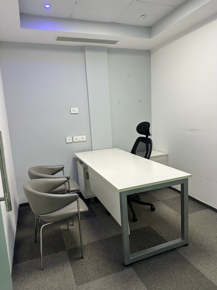 Team Area, vipul-business-park Commercial Office Space 1000 Sq.Ft. In Tikri Gurgaon 9436157