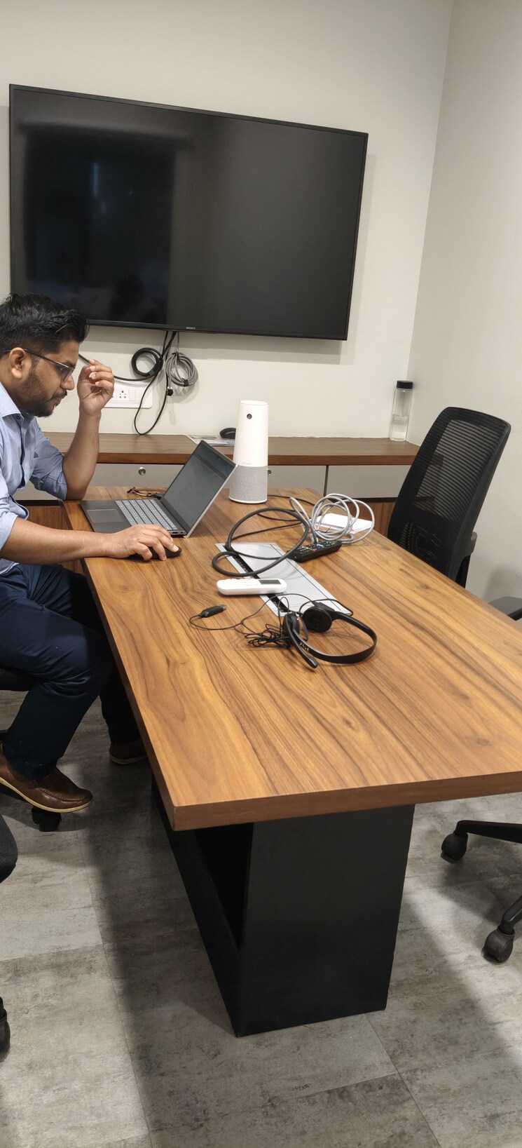 Team Area, real-tech-park Commercial Office Space 2600 Sq.Ft. In Vashi Sector 30a Navi Mumbai 9436178