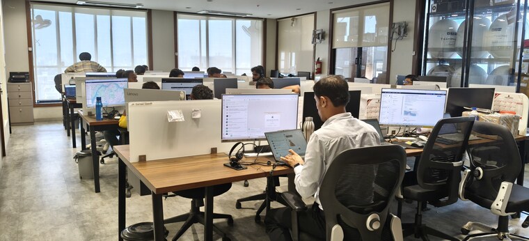 Team Area, real-tech-park Commercial Office Space 2600 Sq.Ft. In Vashi Sector 30a Navi Mumbai 9436178