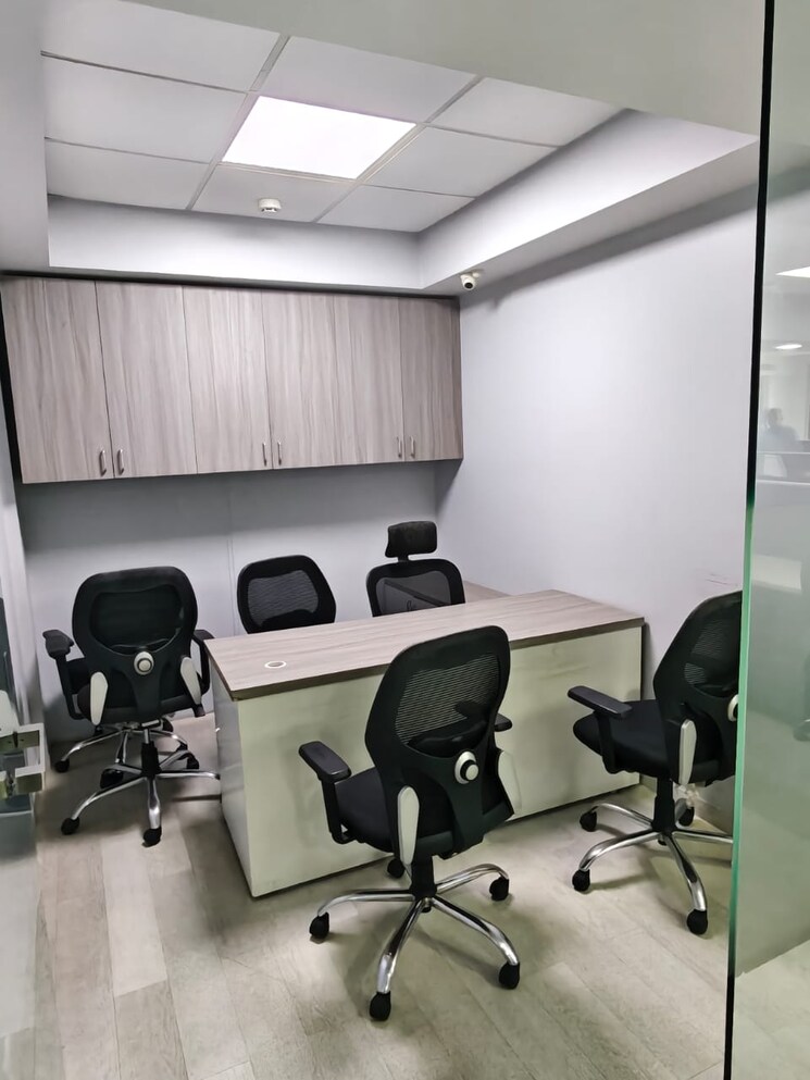 Team Area, bandra kurla complex Commercial Office Space 2400 Sq.Ft. In Bandra Kurla Complex Mumbai 9436175