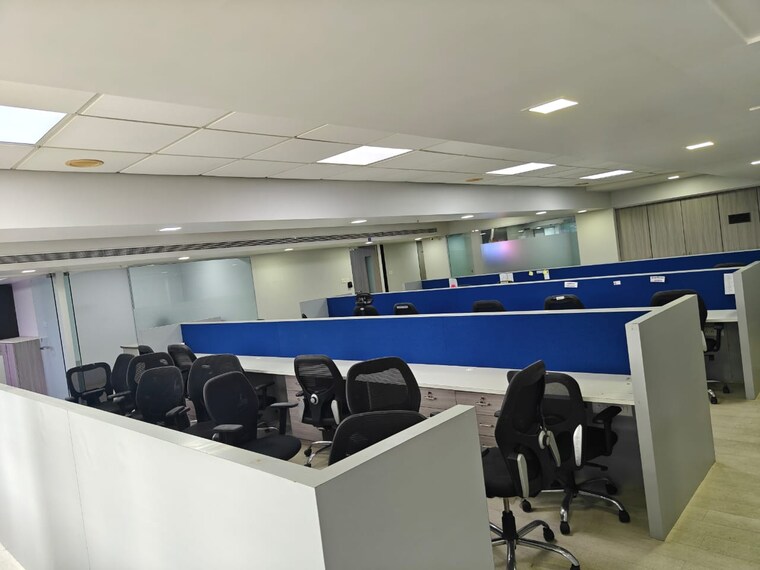 Team Area, bandra kurla complex Commercial Office Space 2400 Sq.Ft. In Bandra Kurla Complex Mumbai 9436175