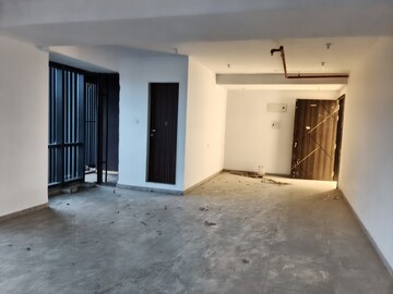 Room in  Office Space at Dev Corpora, Ganeshwadi – for Sale