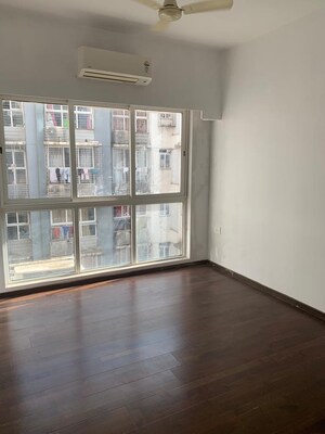 Room in 2 BHK Apartment at Omkar Meridia, Kurla West – for Rent