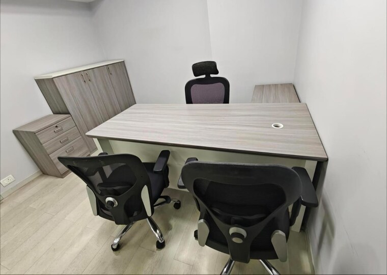 Team Area, bandra east Commercial Office Space 2346 Sq.Ft. In Bandra East Mumbai 9436192