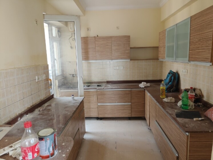 Kitchen, sector 84 3.5 Bedroom 2025 Sq.Ft. Apartment In Sector 84 Gurgaon 9436218