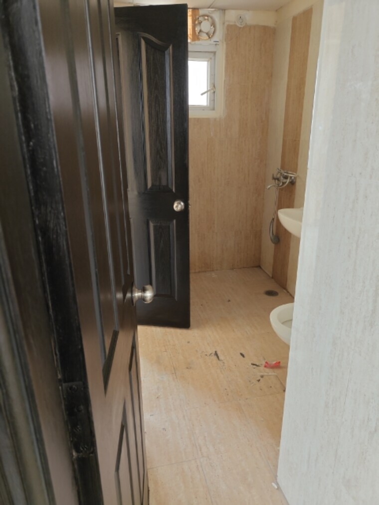 undefined, sector 84 3.5 Bedroom 2025 Sq.Ft. Apartment In Sector 84 Gurgaon 9436218