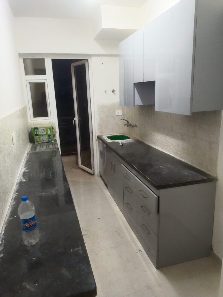 Kitchen, signature-the-millennia-3 2 Bedroom 687 Sq.Ft. Apartment In Sector 37d Gurgaon 9436233