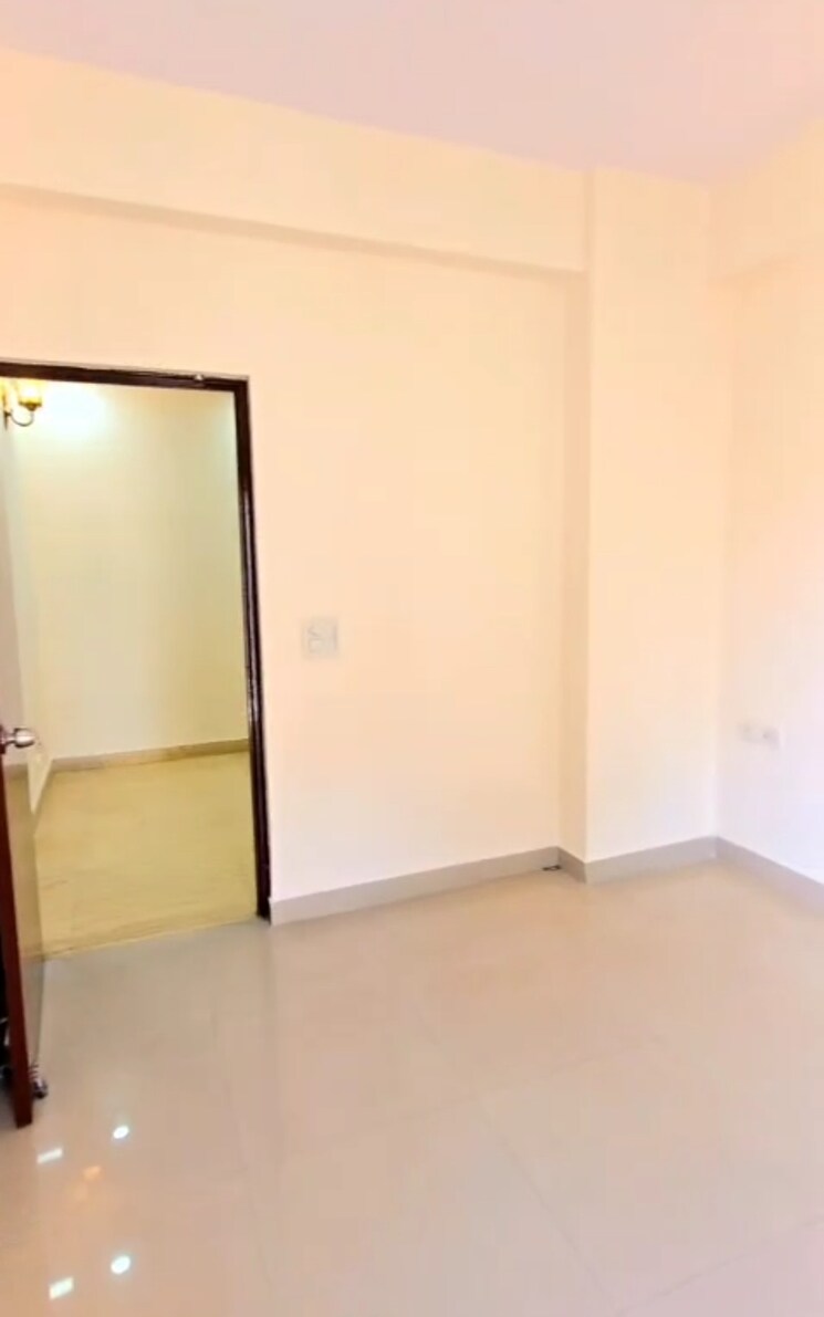 Room, mahagun-moderne 3 Bedroom 1435 Sq.Ft. Apartment In Sector 78 Noida 9436234