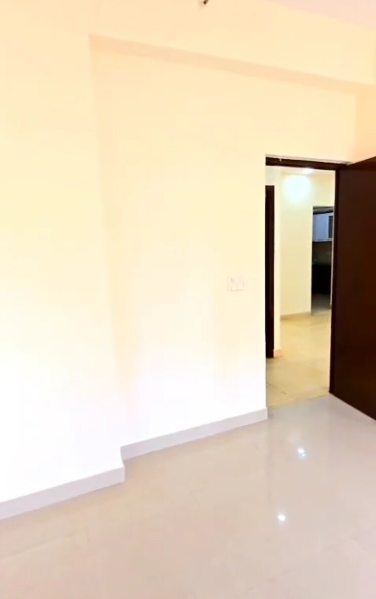 Room, mahagun-moderne 3 Bedroom 1435 Sq.Ft. Apartment In Sector 78 Noida 9436234