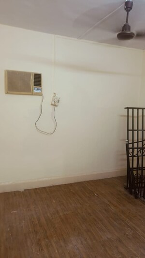 Room in 1 RK Apartment at Shiv Kripa CHS, Diva – for Rent