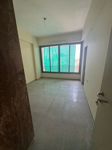 Room in 3 BHK Apartment at Satellite – for Rent