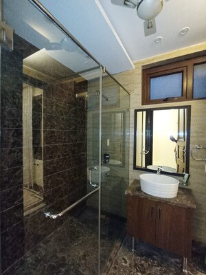 Building Lobby in 4 BHK Builder Floor at Greater Kailash ii – for Rent