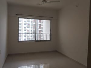 Room in 2 BHK Apartment at Godrej 24, Hinjewadi – for Rent