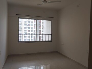 Room in 2 BHK Apartment at Godrej 24, Hinjewadi – for Rent