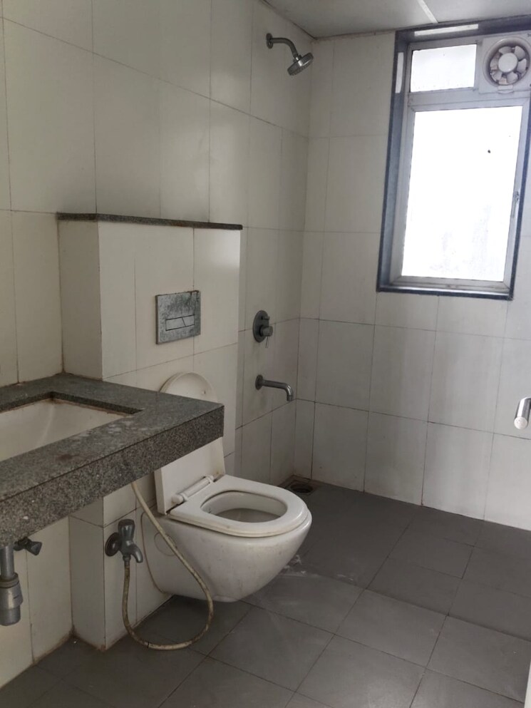 Bathroom, godrej-24 2 Bedroom 929 Sq.Ft. Apartment In Hinjewadi Pune 9436409