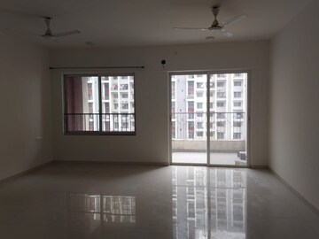 Room in 2 BHK Apartment at Godrej 24, Hinjewadi – for Rent