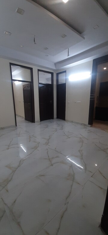 2 BHK Builder Floor For Sale in Landcraft Golflinks Plaza, Pandav Nagar