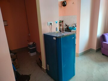 Master Bedroom in 2 BHK Builder Floor at Vip Road – for Rent