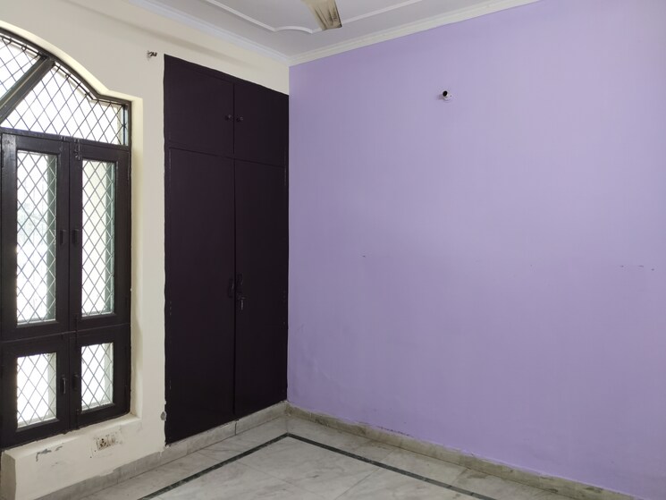 Room, ashoka-enclave-3 3 Bedroom 1600 Sq.Ft. Builder Floor In Sector 35 Faridabad 9436487