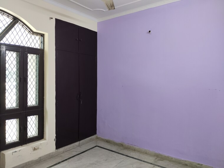 Room, ashoka-enclave-3 3 Bedroom 1600 Sq.Ft. Builder Floor In Sector 35 Faridabad 9436487