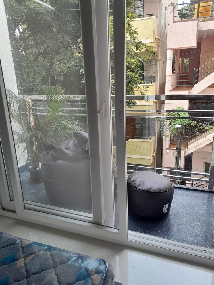 Balcony, koramangala 1 Bedroom 400 Sq.Ft. Builder Floor In Koramangala Bangalore 9436530