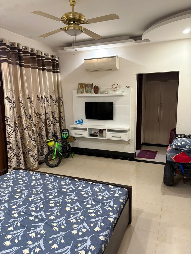 Bedroom, pir machalla 3 Bedroom 1900 Sq.Ft. Apartment In Pir Machalla Zirakpur 9436514