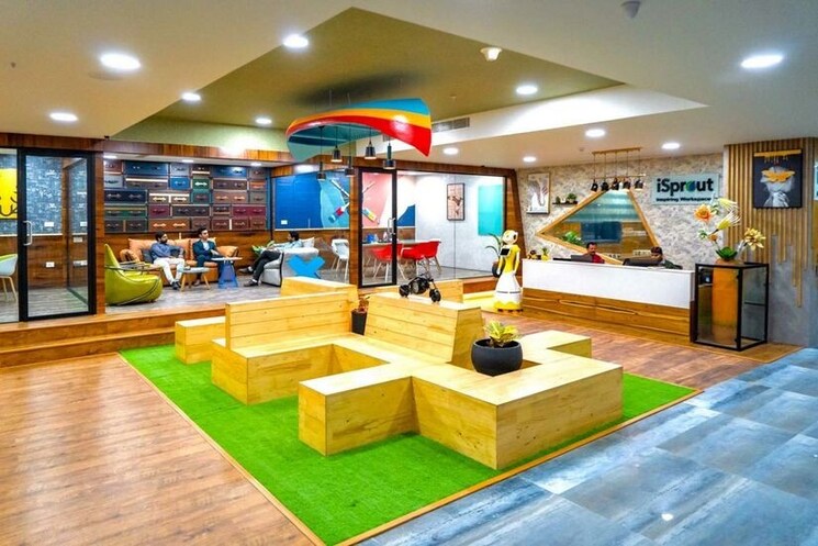 Gym, vijay nagar Commercial Office Space 2000 Sq.Ft. In Vijay Nagar Indore 9436509