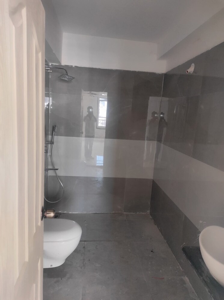Bathroom, mhada-24-lig-apartments 2 Bedroom 765 Sq.Ft. Apartment In Goregaon West Mumbai 9436538