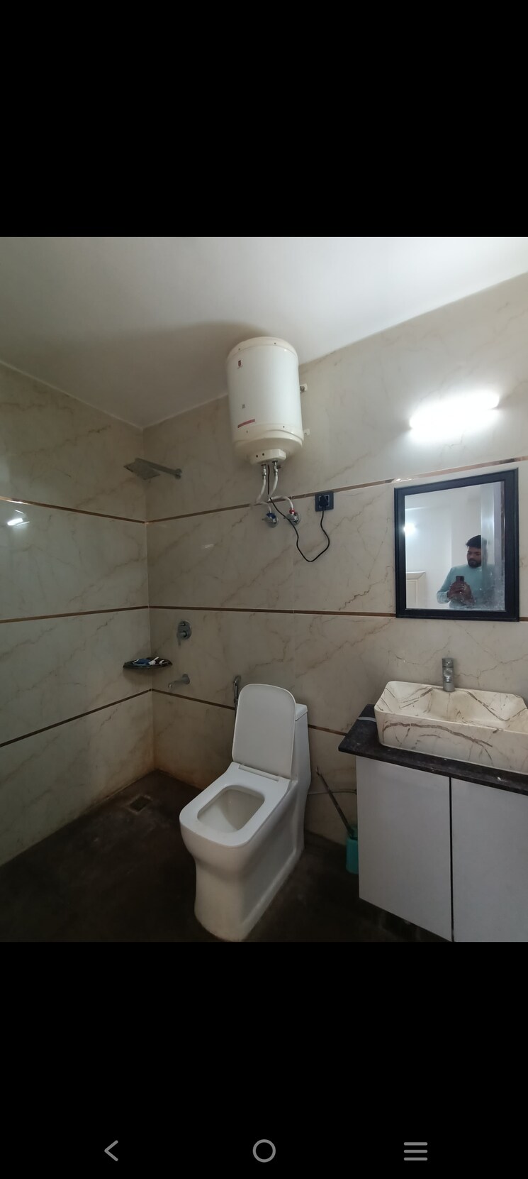 Bathroom, saket 2 Bedroom 950 Sq.Ft. Builder Floor In Saket Delhi 9436543