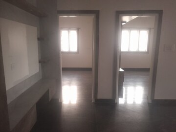 Room in 3 BHK Builder Floor at Nri Layout – for Rent