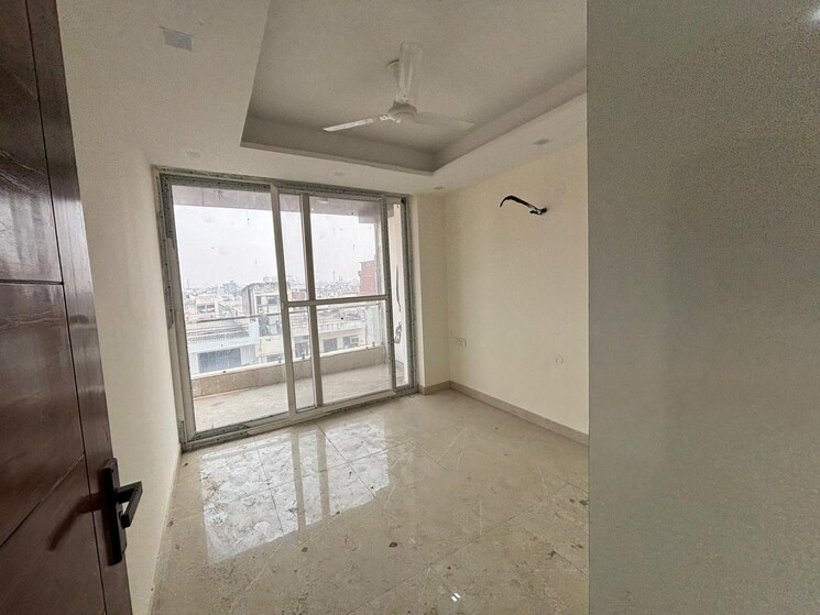 Room, disha-cghs 3 Bedroom 204 Sq.Yd. Builder Floor In Sector 48 Faridabad 9436620