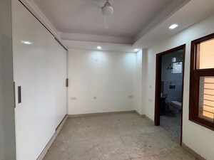 Room in 3 BHK Builder Floor at Disha CGHS, Sector 48 – for Sale